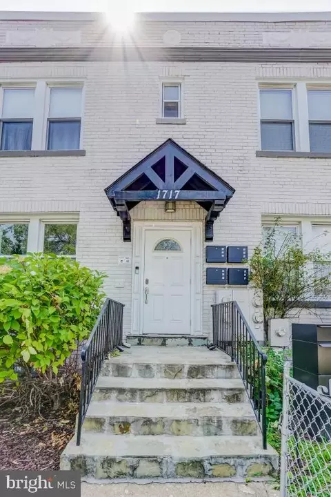 1717 W Virginia Ave NE #101, Washington, DC 20002