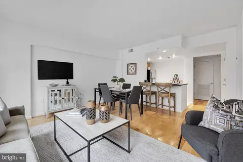 1225 13th St NW #308, Washington, DC 20005