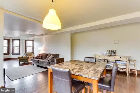 160 12th St SE, Washington, DC 20003 photo 4