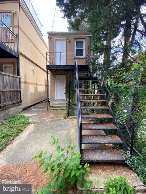 2224 13th St NW, Washington, DC 20009 photo 2