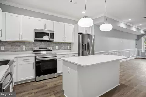 2004 14th St SE, Washington, DC 20020 photo 5