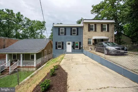 408 59th St NE, Washington, DC 20019