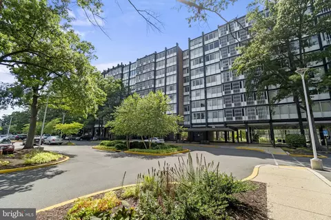 1311 Delaware Ave SW #S-127, Washington, DC 20024