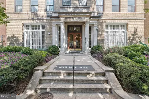 1316 New Hampshire Ave NW #701, Washington, DC 20036