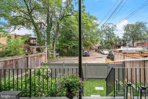 329 11th St NE, Washington, DC 20002 photo 13