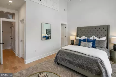 329 11th St NE, Washington, DC 20002 photo 23