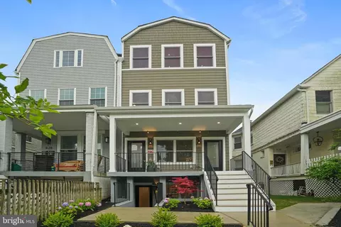 826 Varnum St NW #2, Washington, DC 20011