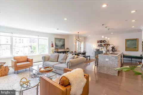 1121 G St NE #3, Washington, DC 20002