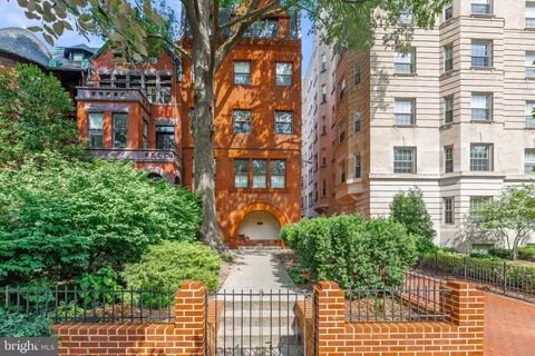 1813 16th St NW #1A, Washington, DC 20009