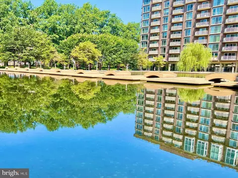 560 N Street St SW #N408, Washington, DC 20024