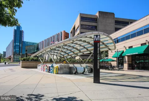 3625 Upton St NW, Washington, DC 20008 photo 46