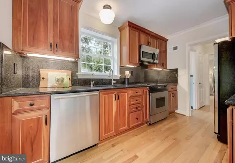 3625 Upton St NW, Washington, DC 20008 photo 9