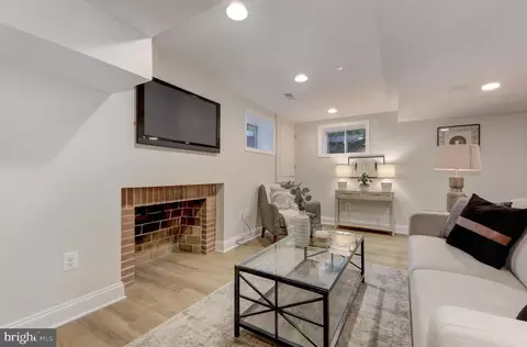 3625 Upton St NW, Washington, DC 20008 photo 22
