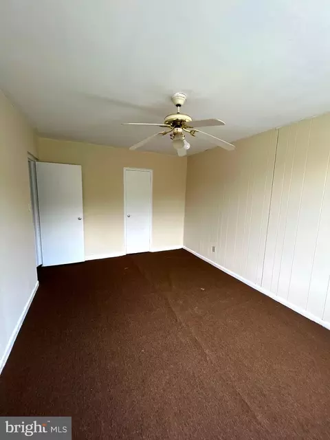 4002 E Se SE #204, Washington, DC 20019 photo 6