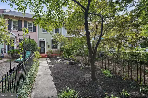 1637 Potomac Ave SE, Washington, DC 20003