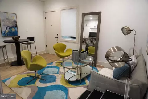 256 15th SE #5, Washington, DC 20003 photo 5