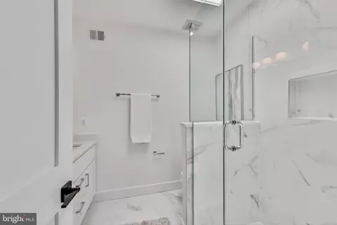 1505 A St NE, Washington, DC 20002 photo 15
