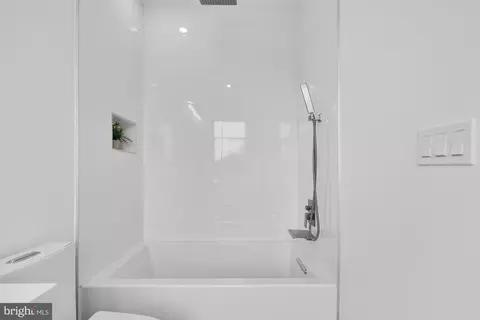 321 V St NE #2, Washington, DC 20002 photo 26
