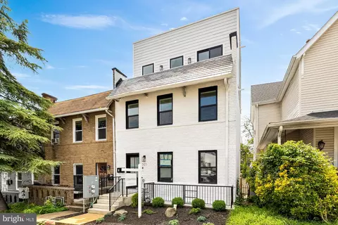 321 V St NE #2, Washington, DC 20002 photo 2
