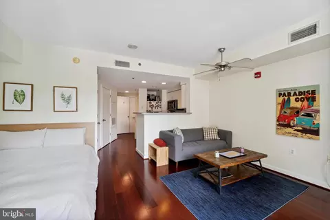 3883 Connecticut Ave NW #306, Washington, DC 20008