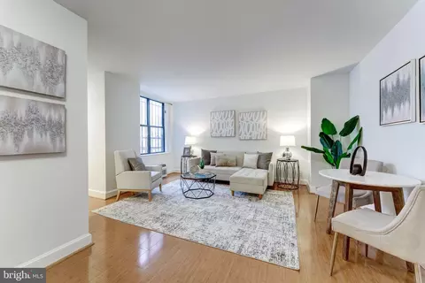 1316 New Hampshire Ave NW #703, Washington, DC 20036
