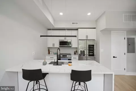 2213 M St NE #8, Washington, DC 20002 photo 7