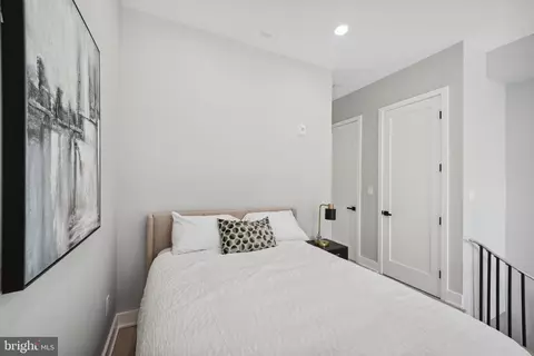 2213 M St NE #8, Washington, DC 20002 photo 13