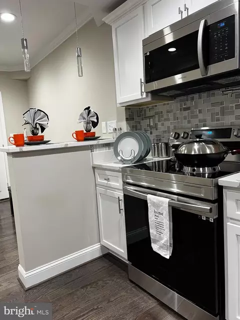 1532 Levis St NE, Washington, DC 20002 photo 2