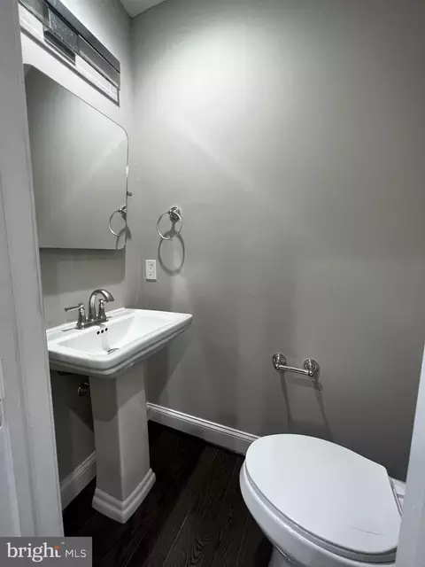 1532 Levis St NE, Washington, DC 20002 photo 13