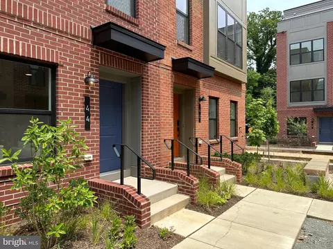 44 Mural Walk NE #HOME 73 CORCORAN, Washington, DC 20011 photo 2