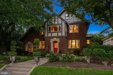 3521 Rittenhouse St NW, Washington, DC 20015