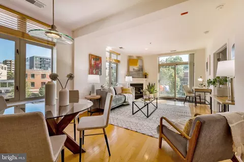 4025 Connecticut Ave NW #403, Washington, DC 20008
