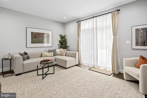 16 T St NE #1, Washington, DC 20002 photo 21