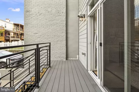 16 T St NE #1, Washington, DC 20002 photo 41