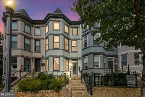 16 T St NE #1, Washington, DC 20002 photo 43