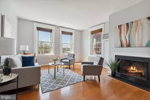 1855 Calvert St NW #502, Washington, DC 20009