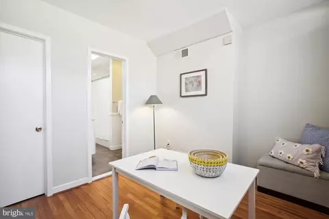 414 15th St SE, Washington, DC 20003 photo 23
