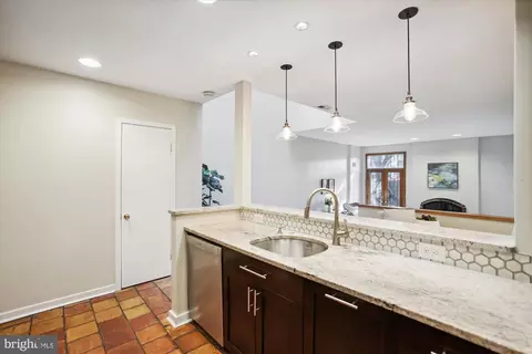 414 15th St SE, Washington, DC 20003 photo 12