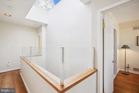 414 15th St SE, Washington, DC 20003 photo 27