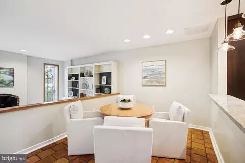 414 15th St SE, Washington, DC 20003 photo 6