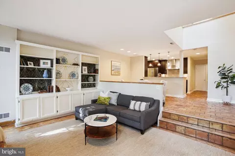 414 15th St SE, Washington, DC 20003 photo 3