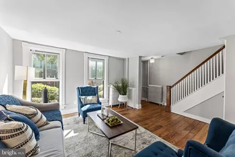 523 10th St SE, Washington, DC 20003