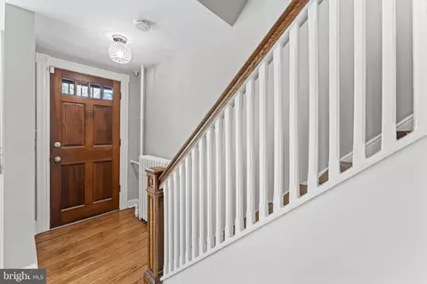 523 10th St SE, Washington, DC 20003 photo 8