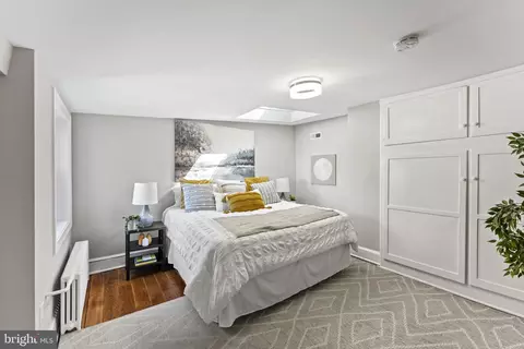 523 10th St SE, Washington, DC 20003 photo 24