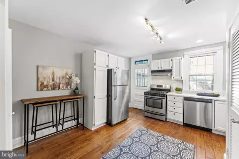 523 10th St SE, Washington, DC 20003 photo 14