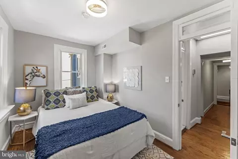 523 10th St SE, Washington, DC 20003 photo 29