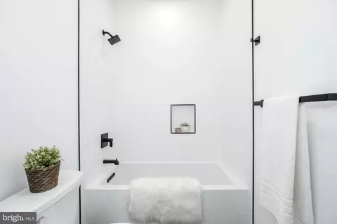 3104 18th St NE, Washington, DC 20018 photo 19