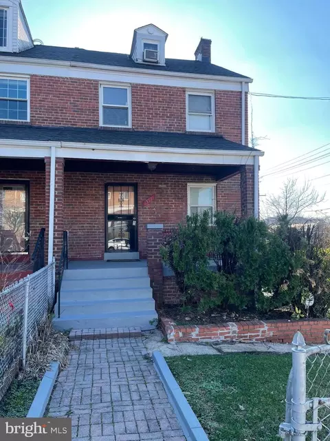 3901 Ames St NE, Washington, DC 20019