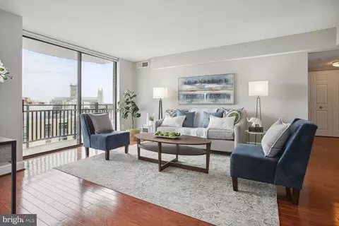 34013420 38th St NW #809, Washington, DC 20016