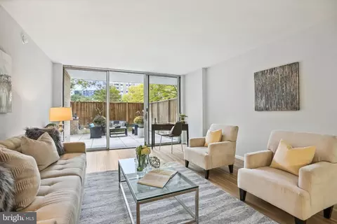 3001 Veazey Ter NW #515, Washington, DC 20008